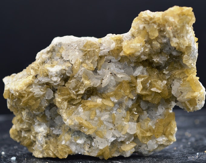 Siderite calcite chalcopyrite - 167 grams - Morro Velho mine, Nova Lima, Brazil