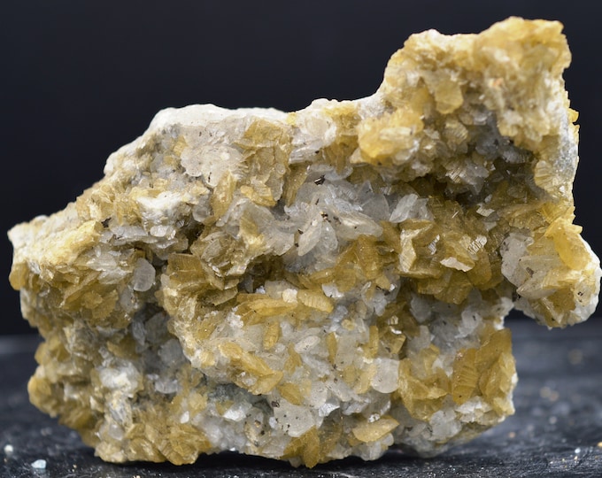 Siderite calcite chalcopyrite - 167 grams - Morro Velho mine, Nova Lima, Brazil