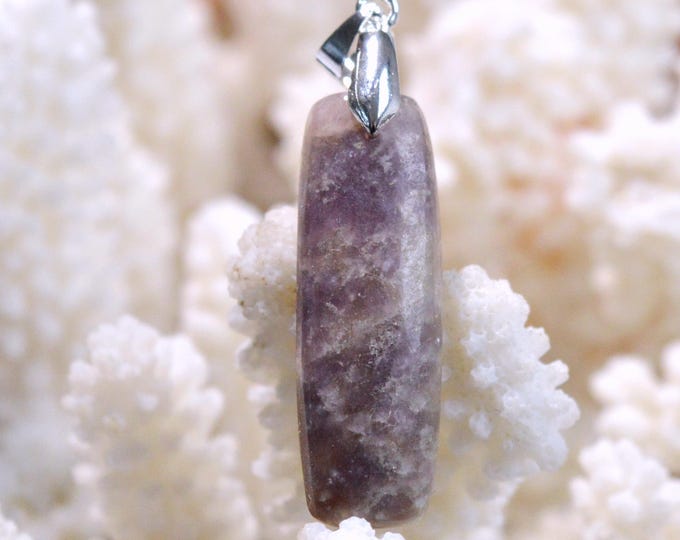 30-carat Lepidolite - natural stone cabochon pendant - Brazil / FX94