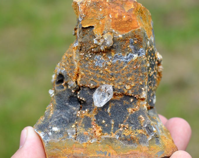 Septaria & "Diamond Quartz" Calcite 600 grams - Saint Aubert ravine septaria, Ribiers, Gap, Hautes-Alpes, France