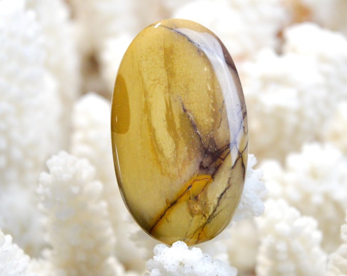 Jasper var. Mookaite 52 carats - cabochon natural stone - Australia / EL36