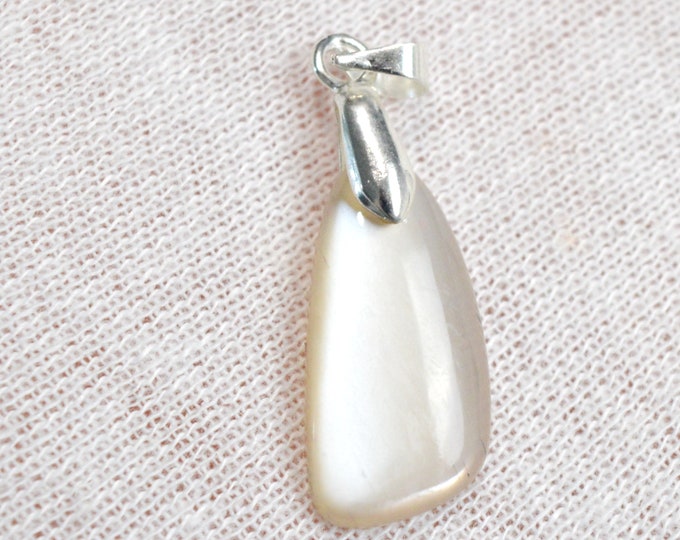Pierre de lune pêche 7.5 carats - pendentif cabochon pierre naturelle - Inde / DZ14