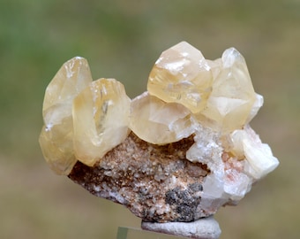 Calcite 47 grams - Millau Viaduct, Millau, Aveyron, Occitanie, France