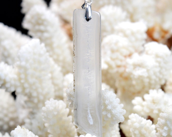 Agate Polyedrique 32 carats - pendentif pierre naturelle - Brésil // DB64