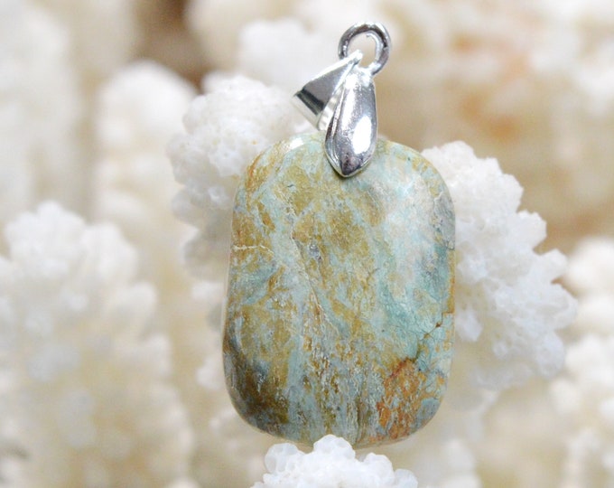 Turquoise 22 carats - pendentif cabochon pierre naturelle - Madagascar // DM52