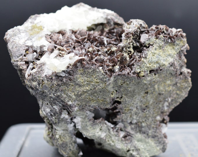 Axinite & quartz - 647 grams - Colebrook Hill Mine, Colebrook Hill, Rosebery district, Tasmania, Australia