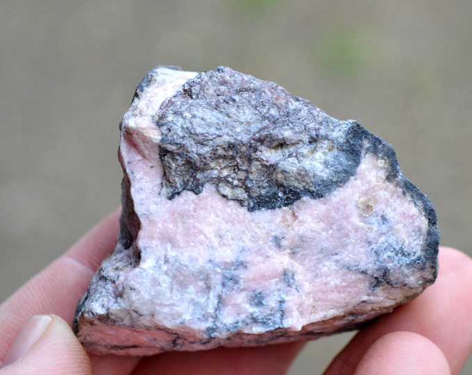 Rhodochrosite - 133 grams - Saphoz, Esmoulières, Lure, Haute-Saône, Burgundy-Franche-Comté, France