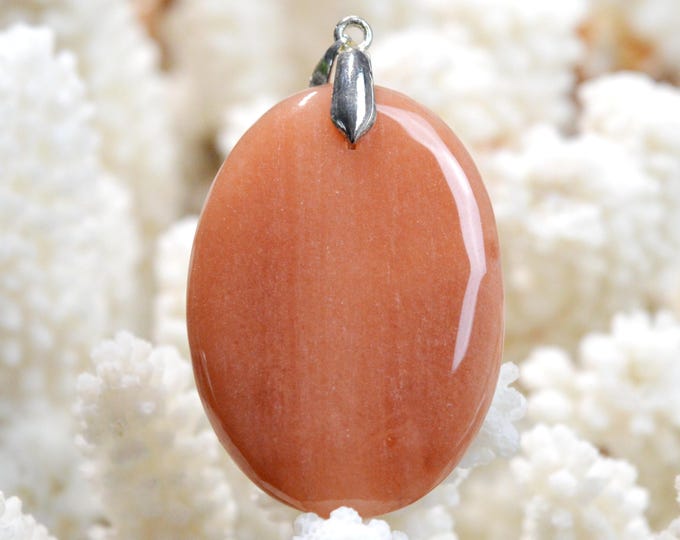 Red Aventurine 51 carats - natural stone cabochon pendant - Canada / FQ52