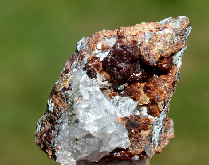Garnet 35 grams - Sierra de Cruces, Sierra Mojada Municipality, Coahuila, Mexico