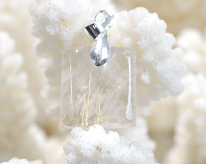 11 carat rutilated quartz - natural stone cabochon pendant - Brazil / FK49