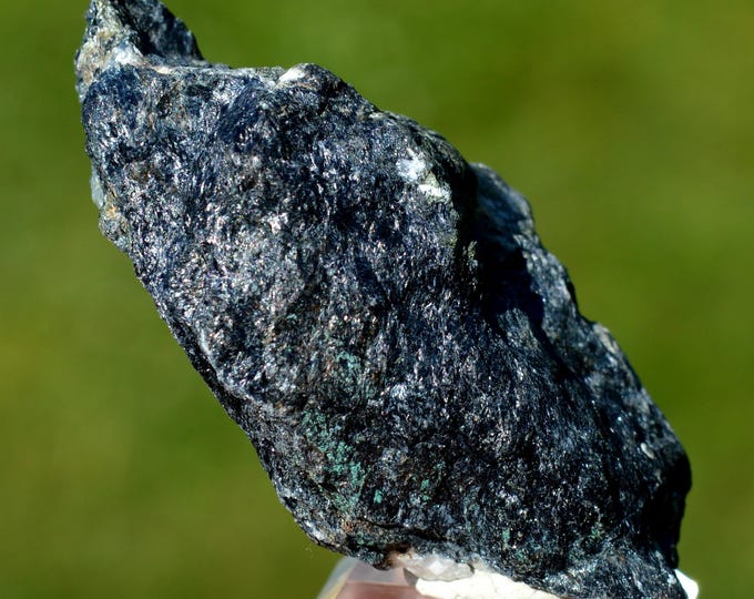 Riebeckite 67 grams - Saint-Véran, Briançon, Hautes-Alpes, Provence-Alpes-Côte d'Azur, France