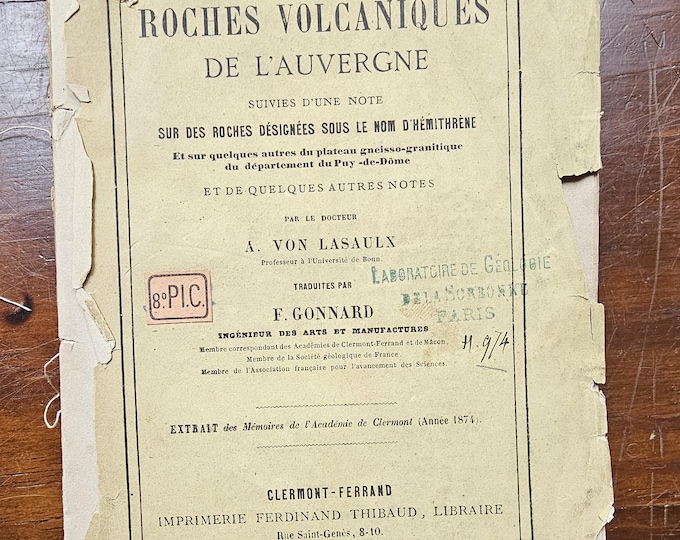 Petrographic studies on the volcanic rocks of Auvergne - Arnold von Lasaulx - 1875 - Used