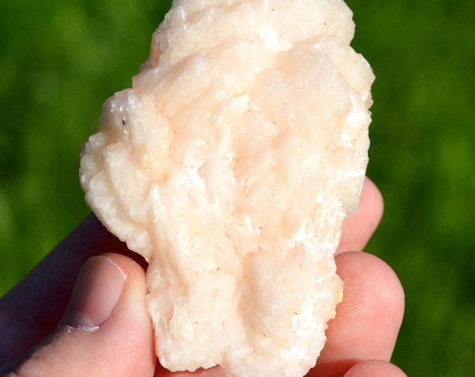 Calcite var. Manganese-bearing Calcite 99 grams - Herja Mine, Baia Mare, Maramureș County, Romania