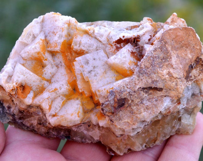 Fluorite 458 grams - Chaillac, Indre, Centre-Val de Loire, France