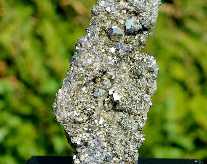 Pyrite 736 grams - Huarón mining district, Huayllay district, Pasco province, Pasco, Peru