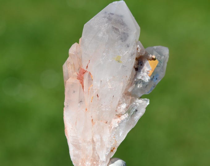 Quartz & Hollandite 38 grams - Anketsaketsa, Ambatofinandrahana District, Amoron'i Mania, Madagascar