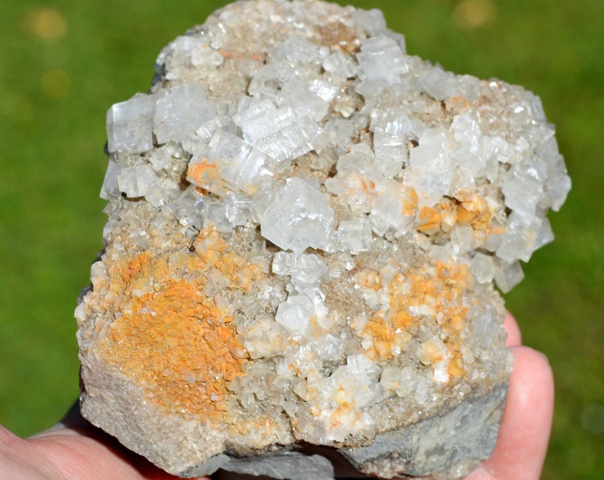 Calcite 827 grams - L'Argentolle, Saint-Prix, Saint-Léger-sous-Beuvray, Saône-et-Loire, France