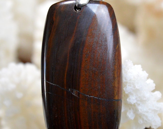 40 Carat Iron Eye - Natural Stone Cabochon Pendant - Australia // Q85