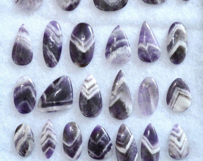 Lot 29x Améthyste - 1250 carats - cabochon pierre naturelle - Inde // CX59