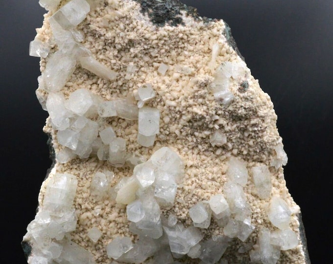 Heulandite apophyllite - 986 grams - Poonah, India