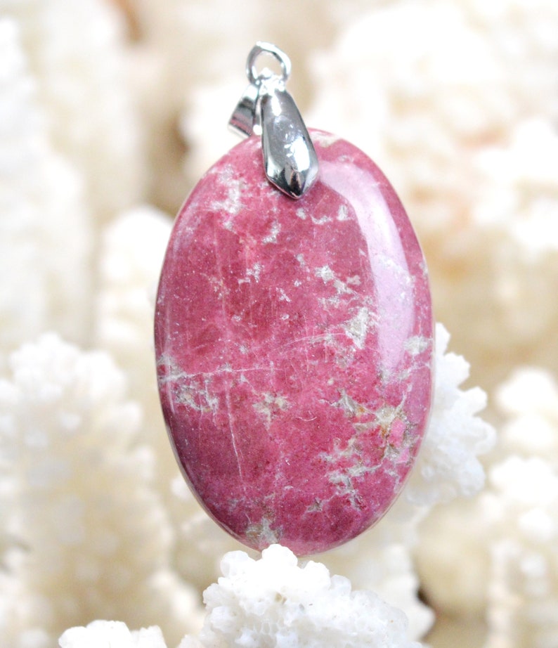Norway BQ18 cabochon pendant natural stone Thulite 49 carats