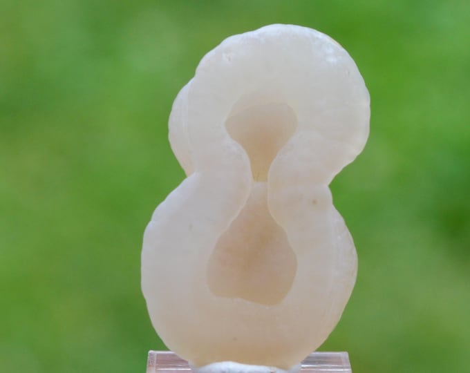 Guttular Chalcedony 10.6 grams - Aulon, Saint-Gaudens, Haute-Garonne, Occitanie, France