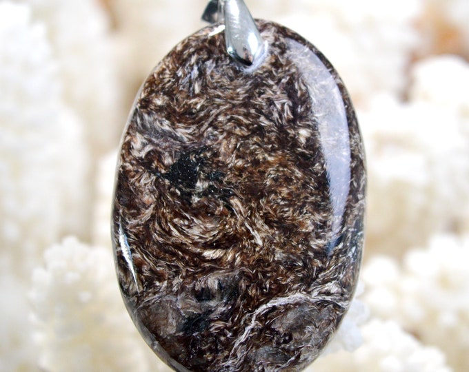 Charoite dorée 79 carats - pendentif cabochon pierre naturelle - Russie // CE46