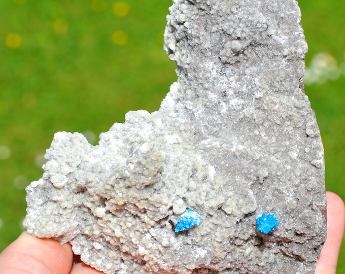 Cavansite & Chalcedony 550 grams - Wagholi Quarries, Wagholi, Pune District, Maharashtra, India