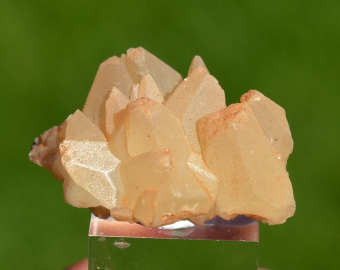 Calcite 12 grams - Limestone quarry, Limont-Fontaine, Maubeuge, Avesnes-sur-Helpe, Nord, Hauts-de-France, France