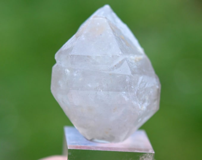Double-terminated quartz 16 grams - Saint-Jean-de-Valériscle, Alès, Gard, Occitanie, France