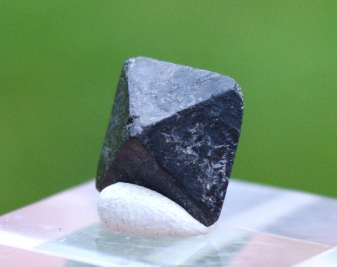 Cassiterite 2.9 grams - Mwaka, Kibingo pegmatite, Nyarusange, Muhanga District, Southern Province, Rwanda