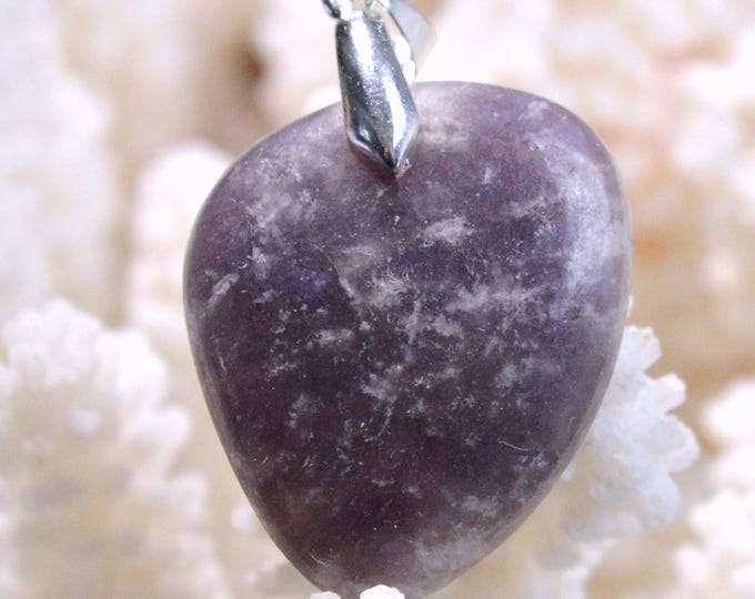 41-carat Lepidolite - natural stone cabochon pendant - Brazil / FX88