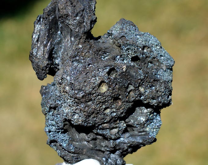 Volcanic scoria 44 grams - Piton de la Fournaise Massif, Réunion, France