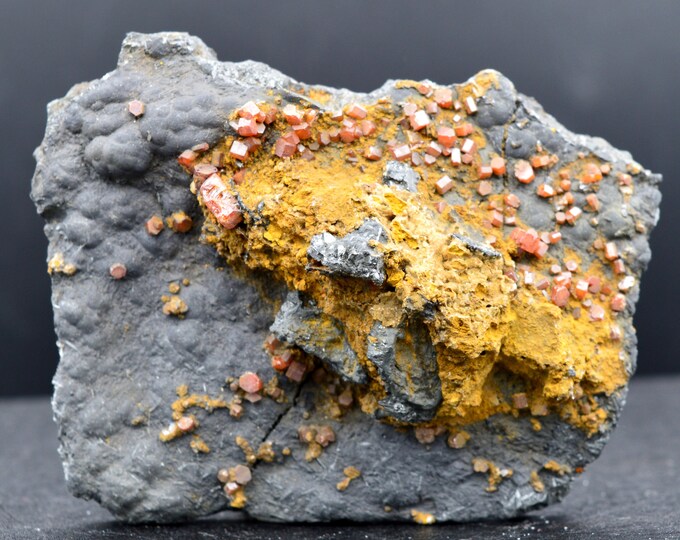 Vanadinite goethite - 130 grams - Taouz, Er Rachidia Province, Drâa-Tafilalet Region, Morocco