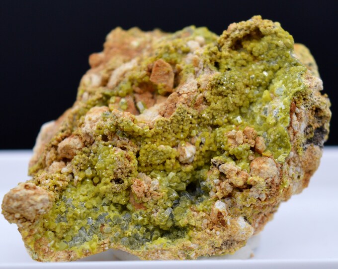 Pyromorphite 39 grams - Huari-Huari Mine, Serranía Huarihuari, Machacamarca mining district, Cornelio Saavedra Province, Potosí, Bolivia