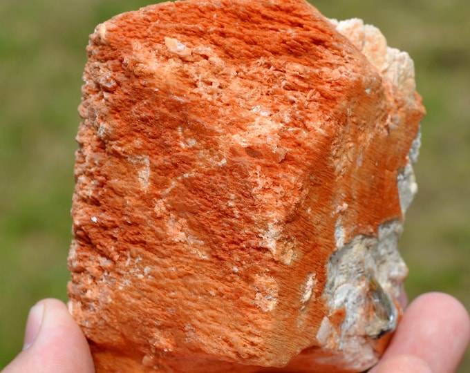 Orthoclase & Muscovite Albite 580 grams - Xanda mine, Virgem da Lapa, Minas Gerais, Brazil