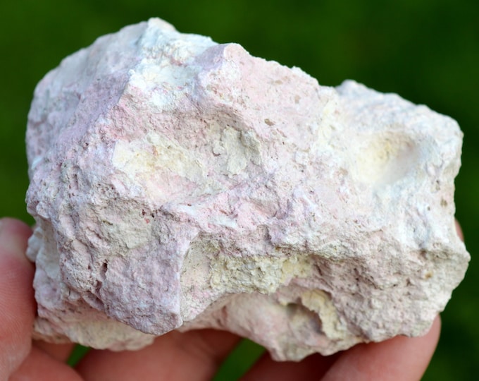 Sepiolite & Pink Opal var. Quinzite - 317 grams - Quincy, Vierzon, Cher, Centre-Val de Loire, France