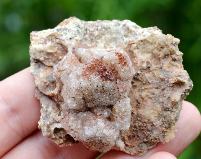 Perimorphic quartz calcite 46 grams - Valzergues, Villefranche-de-Rouergue, Aveyron, Occitanie, France