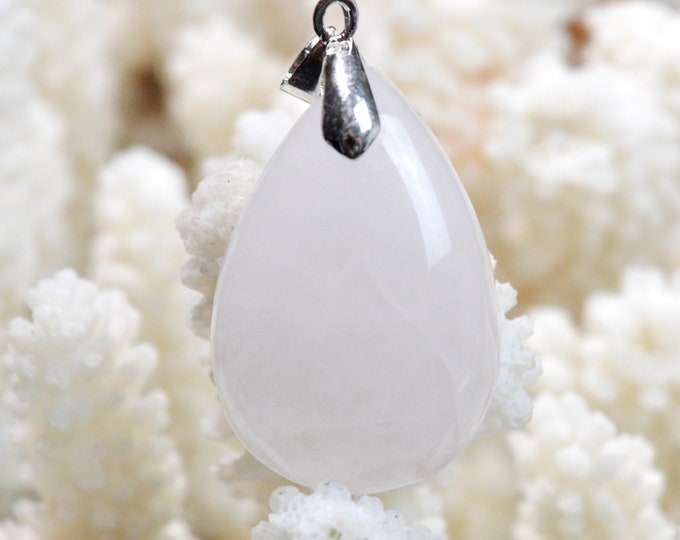 Quartz rose 61 carats - pendentif cabochon pierre naturelle - Madagascar / CN56