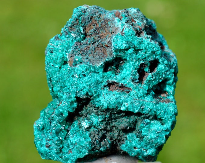 Dioptase 156 grams - Mfouati District, Bouenza Department, Republic of the Congo