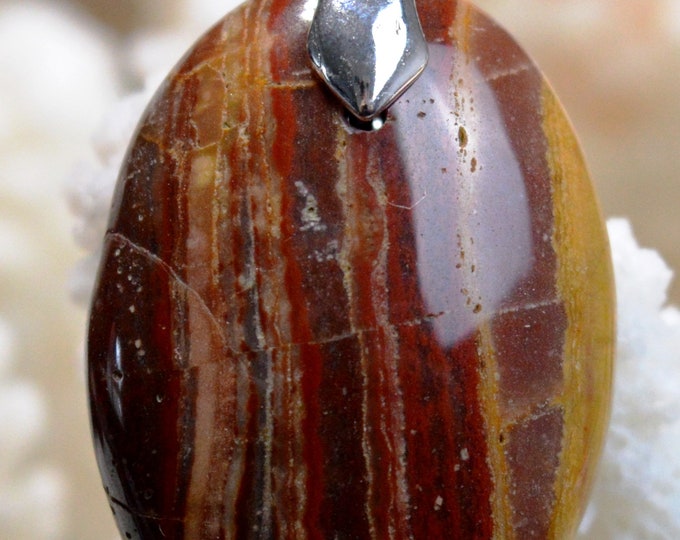 37-carat banded red jasper - natural stone cabochon pendant - Tanzania // L29