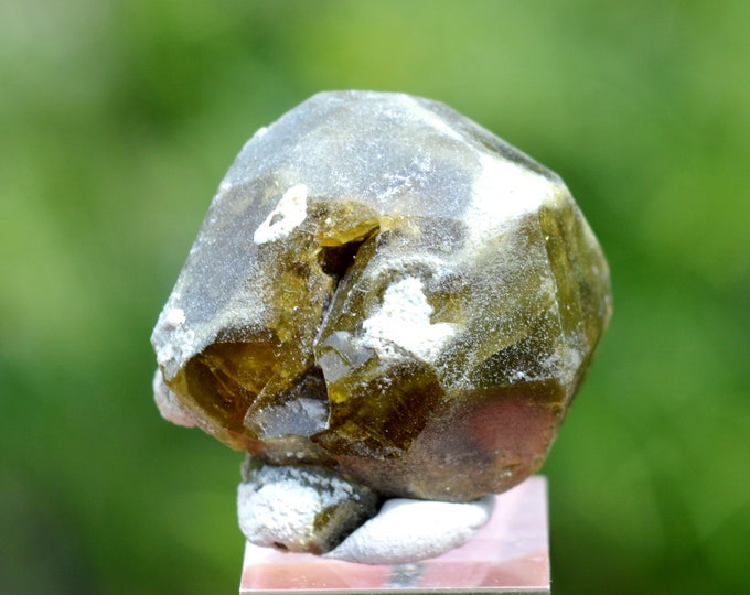 Grossular garnet - 28 grams - Vilyui River Basin, Mirninsky District, Sakha, Russia