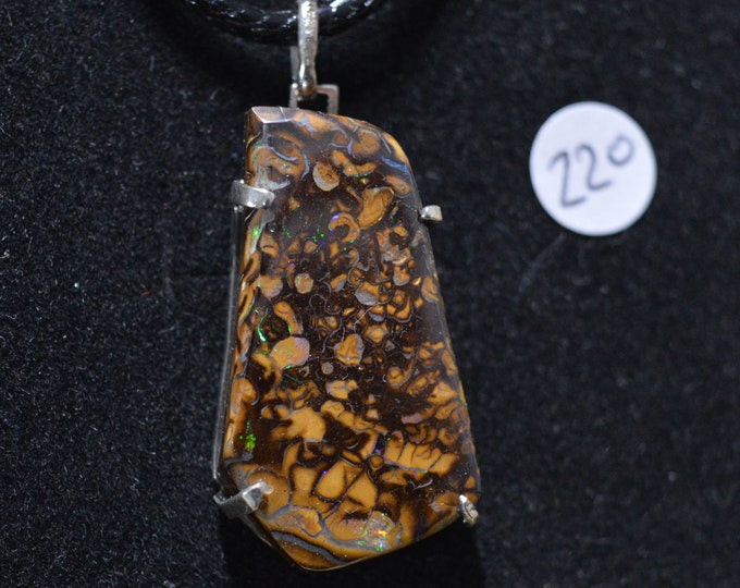 Opal - Koroit Boulder Opal Silver Pendant 25.22 carats - Natural Opal Silver pendant