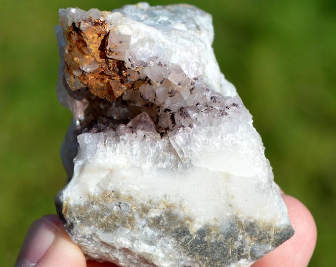 Quartz & Hematoid Quartz 191 grams - L'Argentolle, Saône-et-Loire, France