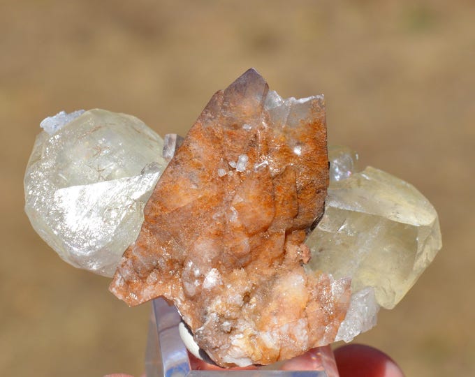 Calcite 100 grams - Liupanshui, Guizhou, China