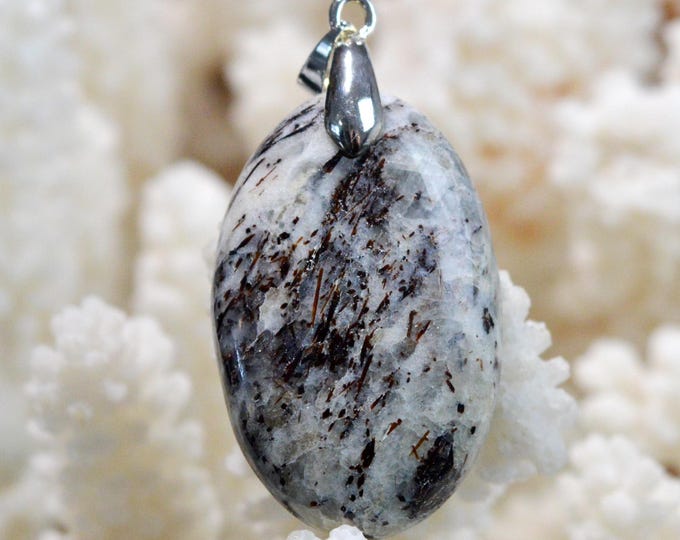 Astrophyllite 45 carats - pendentif cabochon pierre naturelle - Russie / FY44