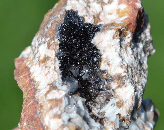 Goethite & Baryte 84 grams - Les Redoutières Mine, Chaillac Mines, Chaillac, Le Blanc, Indre, Centre-Val de Loire, France
