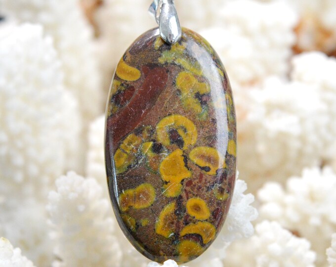 68 carat "Bamboo" Jasper - natural stone cabochon pendant - Indonesia // EA11