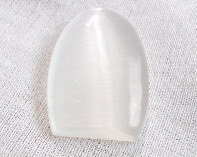 Sélénite / Gypse 73 carats - cabochon pierre naturelle - Maroc // CW12