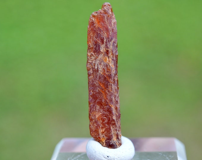 Kyanite 4.7 grams - Nani Hill, Loliondo, Ngorongoro district, Arusha Region, Tanzania